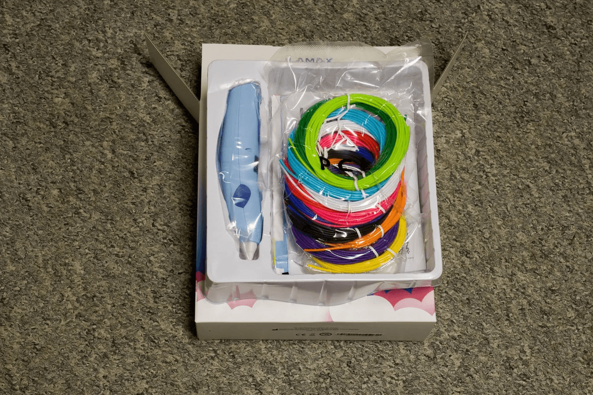 Vsebina paketa LAMAX ArtKid1 3D Blue