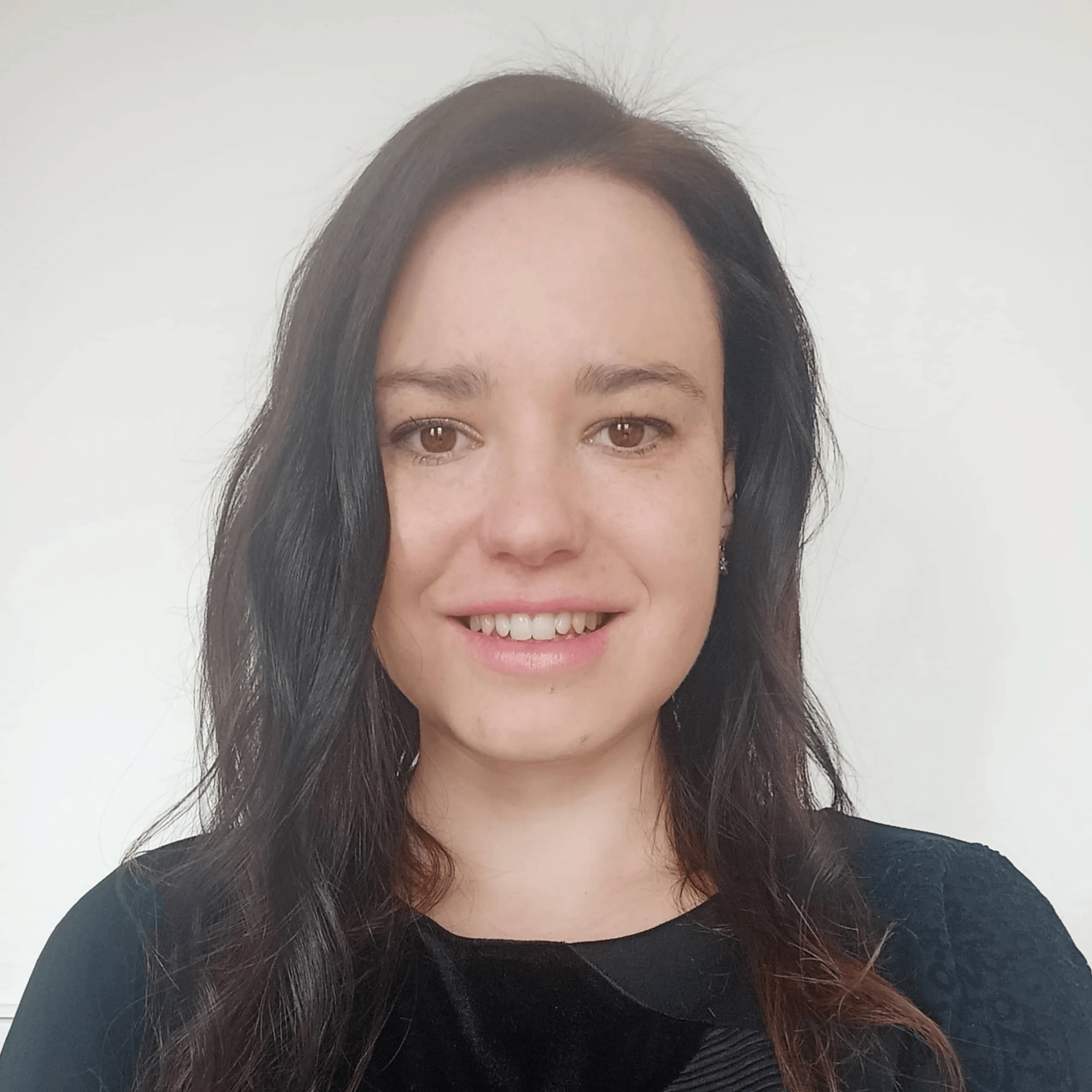 Michaela Šumpíková, Strokovnjak