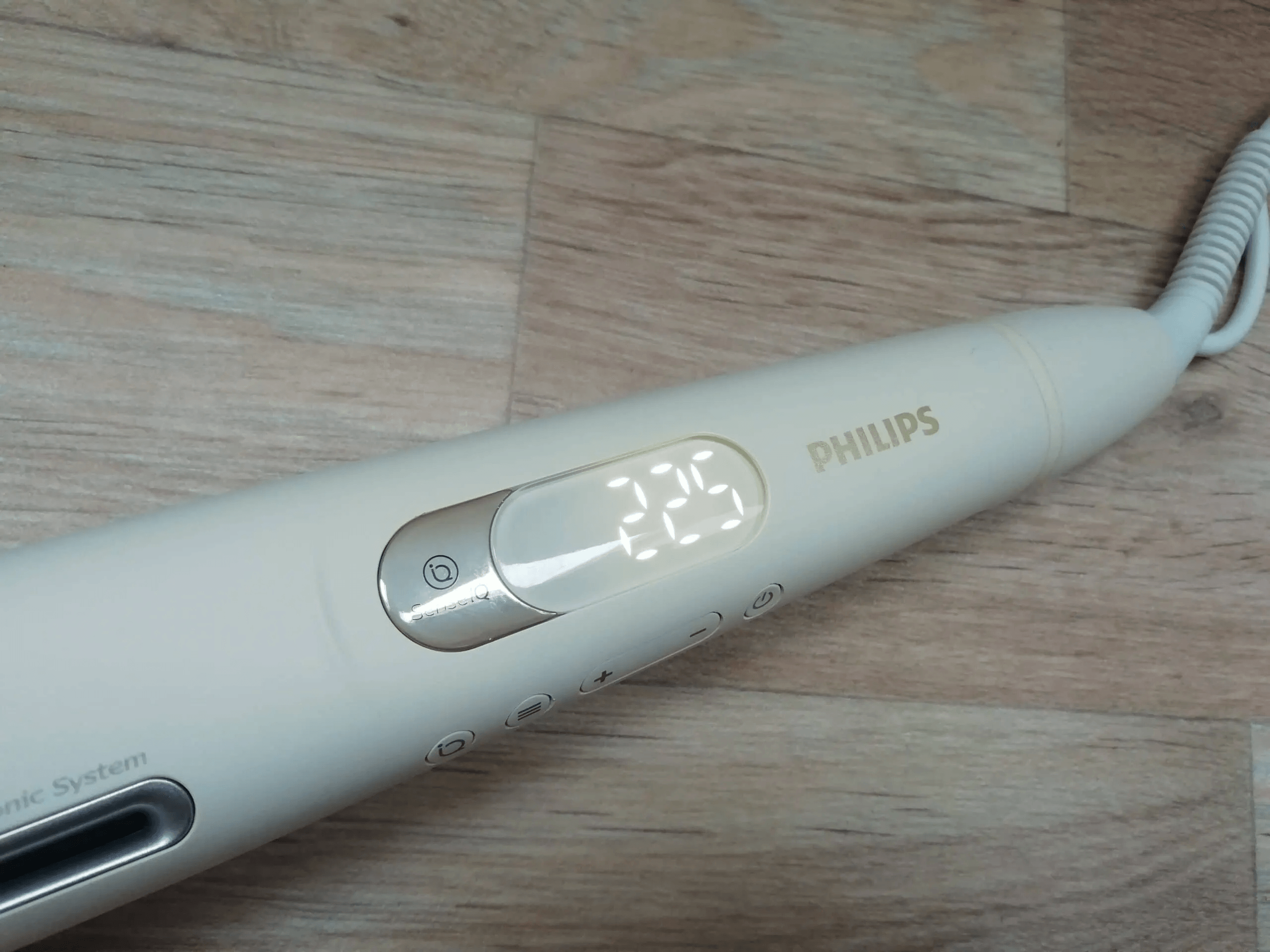 Philips Series 8000 SenseIQ BHB887 Upravljanje