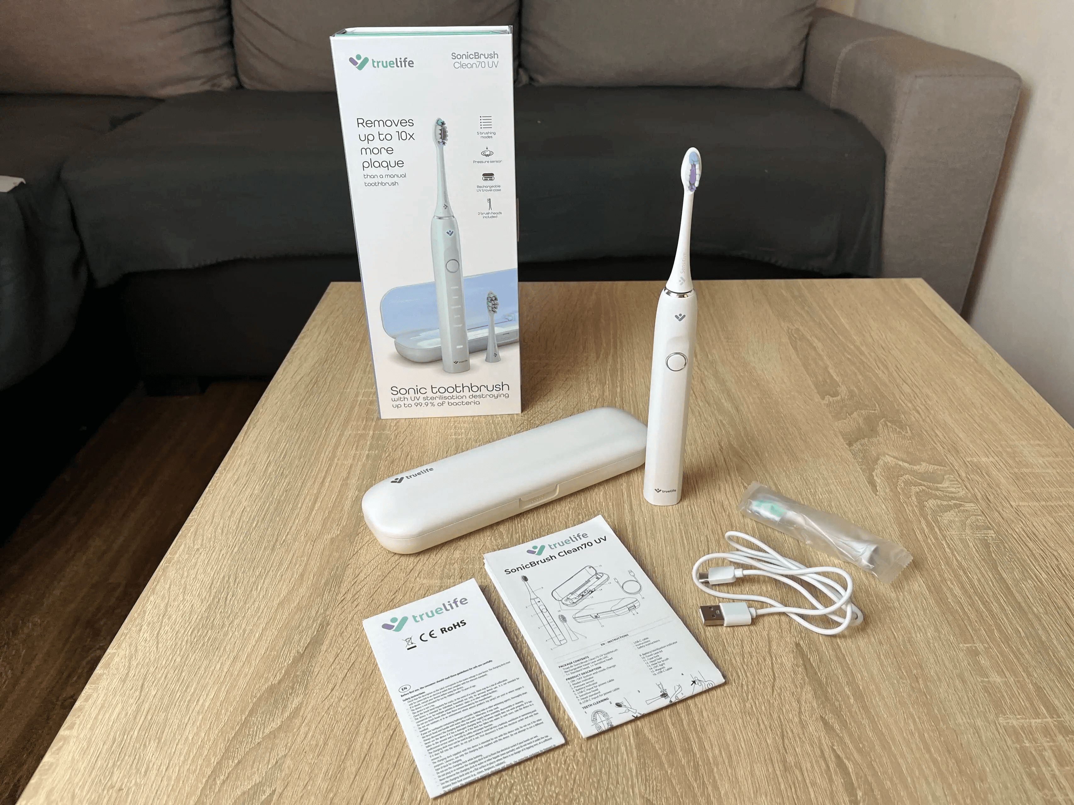 Truelife SonicBrush Clean70 UV - vsebina paketa